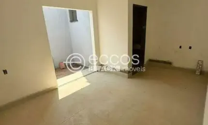 Casa à venda, 2 quartos, 2 suítes, 2 vagas, Shopping Park - Uberlândia/MG