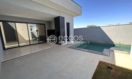 Casa em condomínio à venda, 3 quartos, 3 suítes, 2 vagas, Laranjeiras - Uberlândia/MG