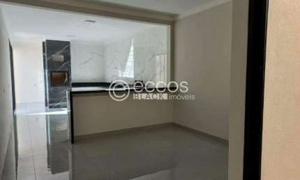 Casa à venda, 3 quartos, 3 suítes, 2 vagas, Alto Umuarama - Uberlândia/MG