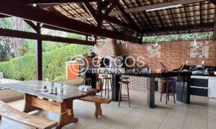 Casa à venda, 3 quartos, 2 suítes, 10 vagas, Solar - Igarapé/MG
