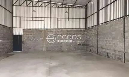 Barracão / Galpão / Depósito para alugar na Rua José de Alencar, --, Minas Gerais, Uberlândia