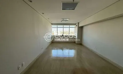 Sala comercial à venda na Rua Rio de Janeiro, --, Brasil, Uberlândia