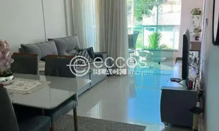 Apartamento à venda, 2 quartos, 1 suíte, 1 vaga, Santa Mônica - Uberlândia/MG
