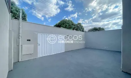Casa à venda, 3 quartos, 1 suíte, 3 vagas, Taiaman - Uberlândia/MG