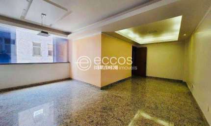 Apartamento à venda, 3 quartos, 1 suíte, 2 vagas, Santa Efigênia - Belo Horizonte/MG
