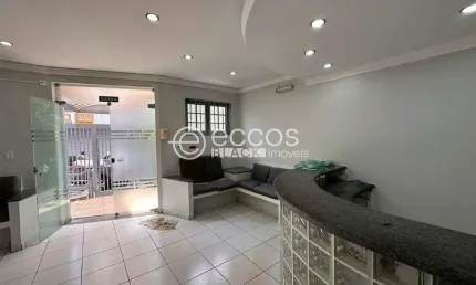 Sala comercial à venda na Rua Olegário Maciel, --, Centro, Uberlândia