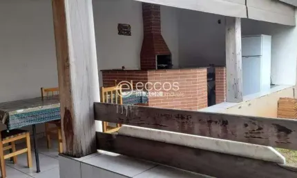 Casa à venda, 3 quartos, 1 suíte, 3 vagas, santa rosa - uberlândia/mg