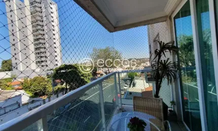 Apartamento à venda, 3 quartos, 1 suíte, 2 vagas, Fundinho - Uberlândia/MG