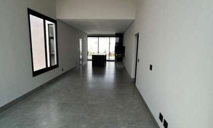 Casa à venda, 3 quartos, 3 suítes, 2 vagas, Grand Ville - Uberlândia/MG