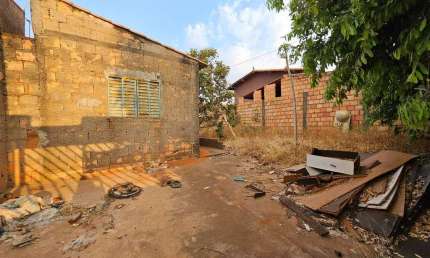 Terreno à venda na Rua Boa Esperança, --, Granada, Uberlândia