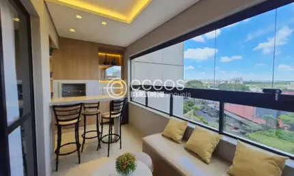 Apartamento à venda, 3 quartos, 1 suíte, 2 vagas, Santa Mônica - Uberlândia/MG