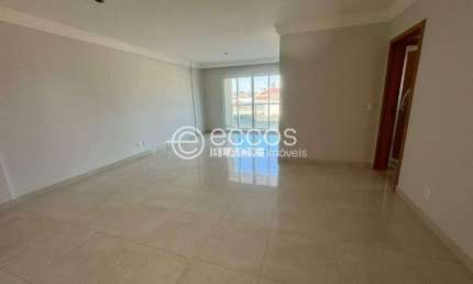 Apartamento à venda, 3 quartos, 1 suíte, Martins - Uberlândia/MG