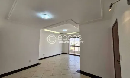 Cobertura à venda, 4 quartos, 2 suítes, 2 vagas, Jardim Finotti - Uberlândia/MG