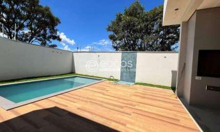 Casa em condomínio à venda, 3 quartos, 3 suítes, 2 vagas, Jardim Botânico - Uberlândia/MG