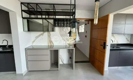 Apartamento à venda, 3 quartos, 1 suíte, 2 vagas, Tubalina - Uberlândia/MG