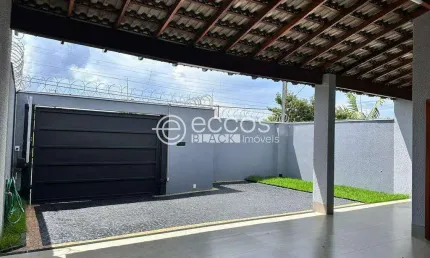 Casa à venda, 3 quartos, 1 suíte, 2 vagas, Cidade Jardim - Uberlândia/MG