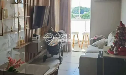 Apartamento à venda, 3 quartos, 1 suíte, 2 vagas, Umuarama - Uberlândia/MG