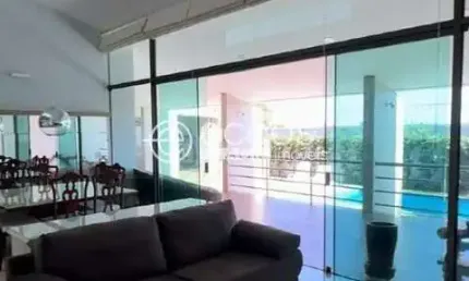Casa à venda, 3 quartos, 3 suítes, 4 vagas, Jardim Karaíba - Uberlândia/MG