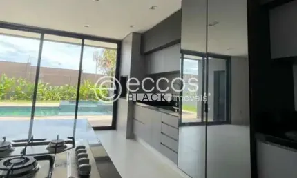 Casa em condomínio à venda, 4 quartos, 4 suítes, 4 vagas, Morada da Colina - Uberlândia/MG