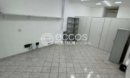 Sala comercial para aluguel, 1 vaga, Santa Mônica - Uberlândia/MG