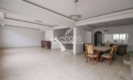 Apartamento à venda, 4 quartos, 1 suíte, 2 vagas, Santo Antônio - Belo Horizonte/MG