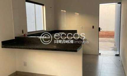 Casa à venda, 3 quartos, 1 suíte, 2 vagas, Shopping Park - Uberlândia/MG