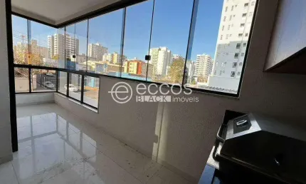 Apartamento à venda, 3 quartos, 2 suítes, 2 vagas, Santa Mônica - Uberlândia/MG