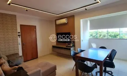 Apartamento à venda, 2 quartos, 1 suíte, 1 vaga, Santa Mônica - Uberlândia/MG