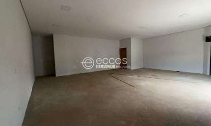 Imóvel Comercial para aluguel, Monte Moriá - ARAGUARI/MG