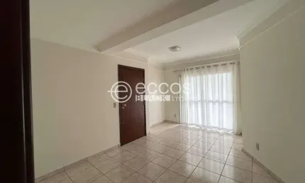 Apartamento à venda, 3 quartos, 1 suíte, 1 vaga, Osvaldo Rezende - Uberlândia/MG