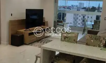 Apartamento à venda, 3 quartos, 1 suíte, 2 vagas, Santa Mônica - Uberlândia/MG