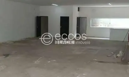 Barracão / Galpão / Depósito para alugar na Avenida Imbaúba, --, Jaraguá, Uberlândia