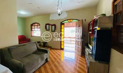 Casa à venda, 3 quartos, 1 suíte, 2 vagas, Padre Eustáquio - Belo Horizonte/MG