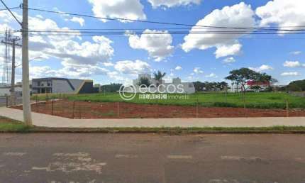 Terreno comercial para alugar na Rua Amatiri, --, Itapema Sul, Uberlândia