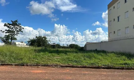 Terreno à venda na Rua Doralice Mendes Mariano, --, Jardim Sul, Uberlândia