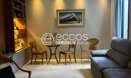 Casa em condomínio à venda, 3 quartos, 2 suítes, 4 vagas, Gávea Sul - Uberlândia/MG