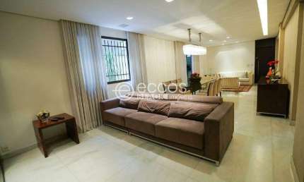 Apartamento à venda, 4 quartos, 2 suítes, 4 vagas, Lourdes - Belo Horizonte/MG