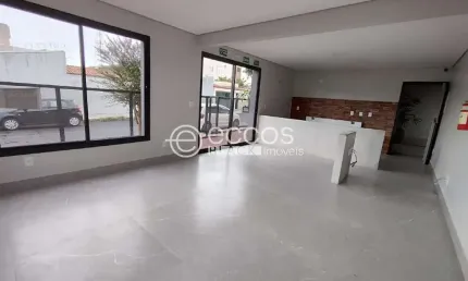 Prédio para alugar na Avenida João Pinheiro, --, Umuarama, Uberlândia