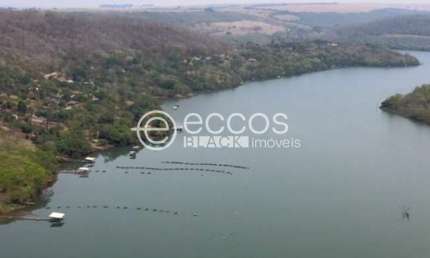 Chácara à venda, Chácaras Lago Verde - Uberlândia/MG