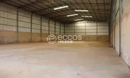 Galpão para aluguel, 15 vagas, Distrito Industrial - Uberlândia/MG