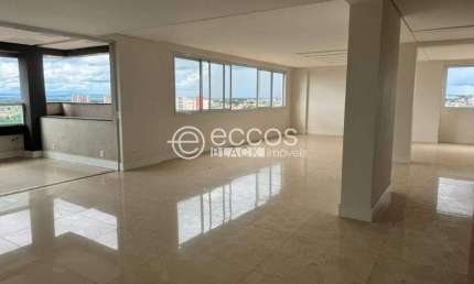 Cobertura à venda, 5 quartos, 5 suítes, 4 vagas, Mercês - UBERABA/MG