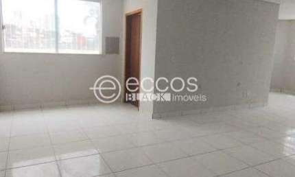 Imóvel Comercial para aluguel, 6 vagas, Vigilato Pereira - Uberlândia/MG