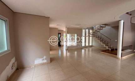 Casa em condomínio para aluguel, 5 quartos, 5 suítes, 4 vagas, Morada da Colina - Uberlândia/MG