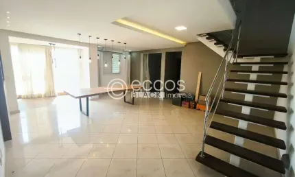Cobertura para aluguel, 4 quartos, 4 suítes, 4 vagas, Centro - Uberlândia/MG