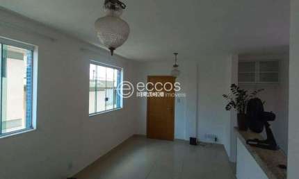 Apartamento à venda, 3 quartos, 1 suíte, Sagrada Família - Belo Horizonte/MG