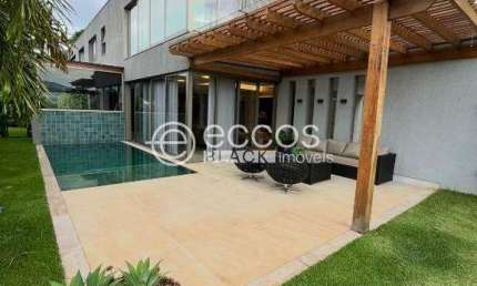 Casa em condomínio à venda, 4 quartos, 4 suítes, 3 vagas, Quintas do Sol - Nova Lima/MG