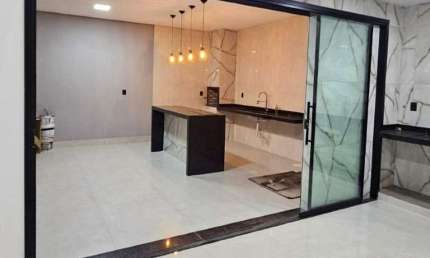 Casa à venda, 3 quartos, 1 suíte, 3 vagas, Jardim Botânico - Uberlândia/MG
