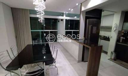 Apartamento à venda, 3 quartos, 1 suíte, 2 vagas, Tubalina - Uberlândia/MG