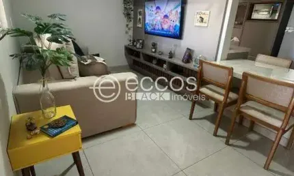 Casa à venda, 3 quartos, 1 suíte, 2 vagas, Santa Rosa - Uberlândia/MG