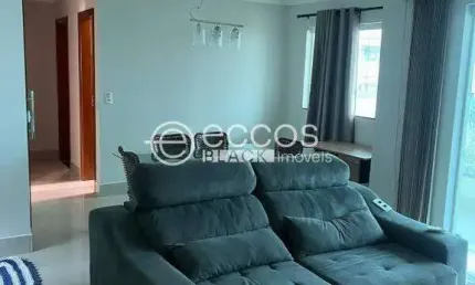 Cobertura para aluguel, 4 quartos, 1 suíte, 2 vagas, Patrimônio - Uberlândia/MG